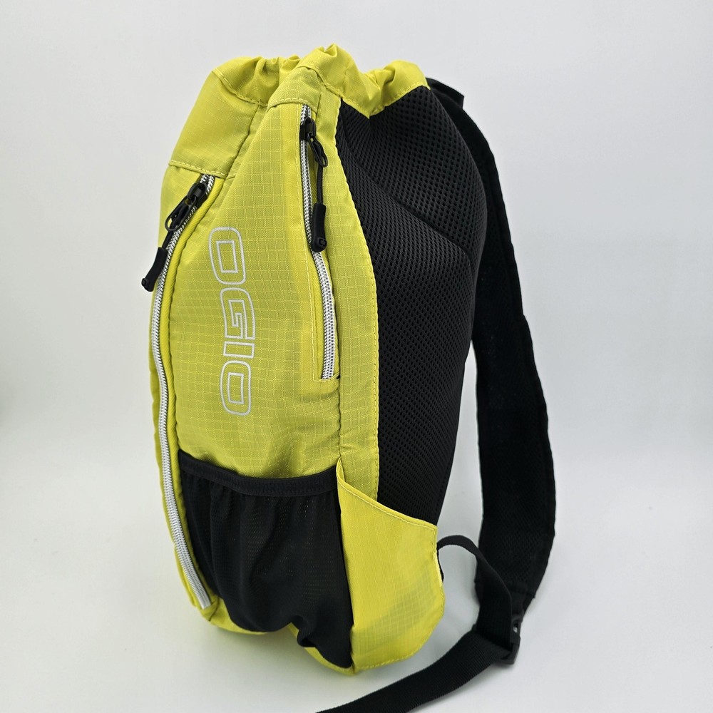 OGIO Sonic Sling Backpack Daypack Crossbody Black Ripstop Drawstring Zip Pockets