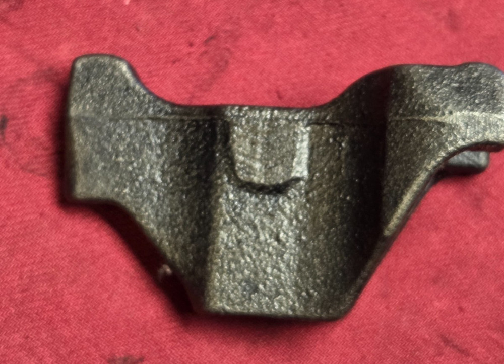 FUEL INJECTION HOLD DOWN 3151