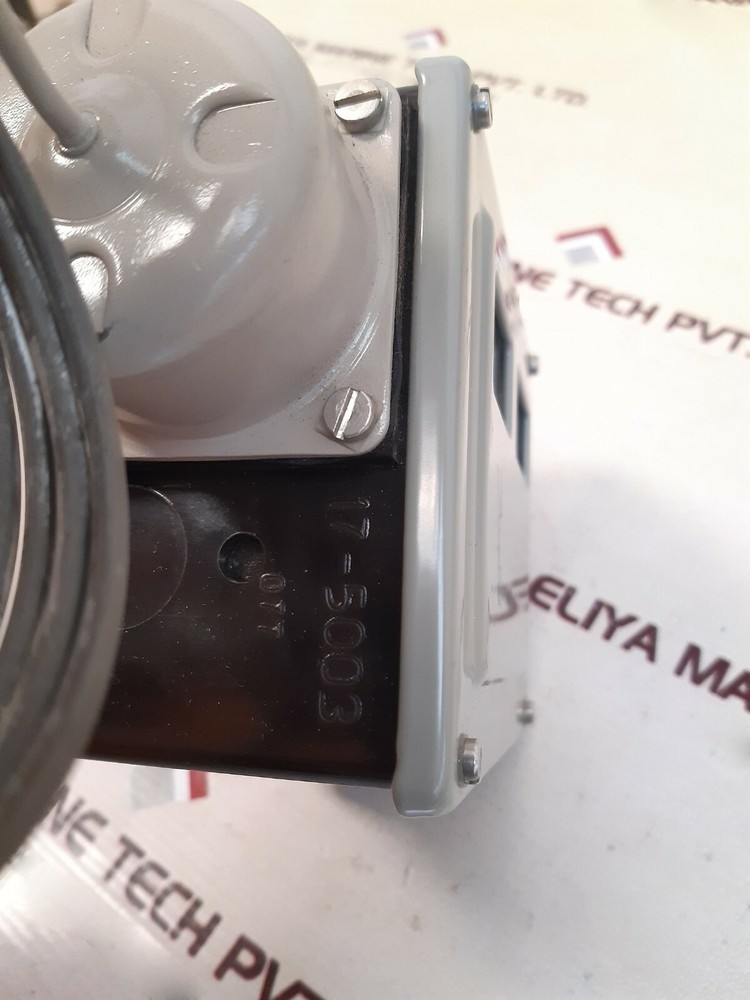 Danfoss 17-5003 temperature controller