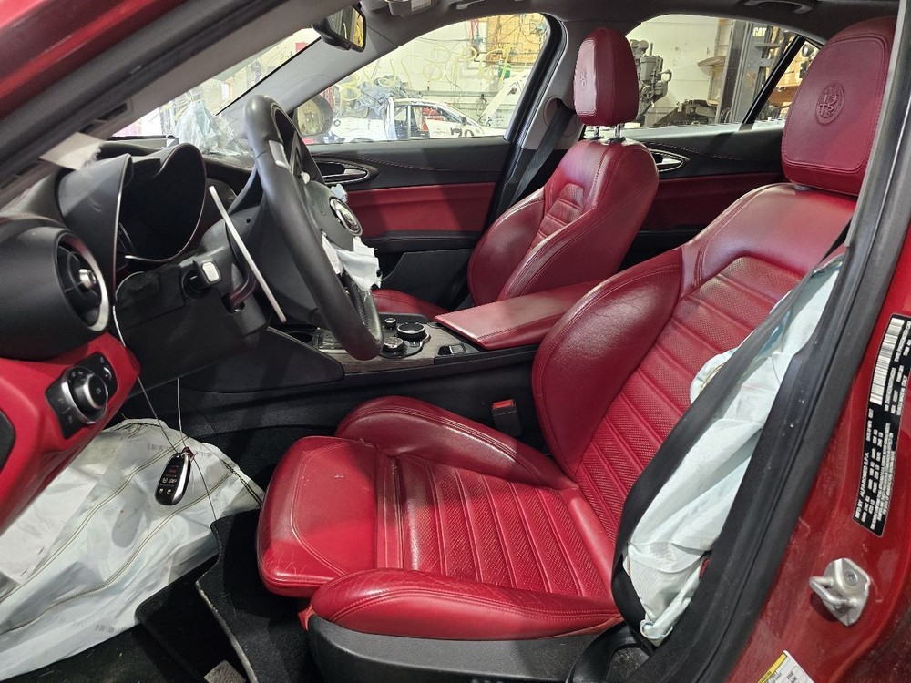 Camera/Projector Camera Mirror Mounted Fits 17 GIULIA 644501