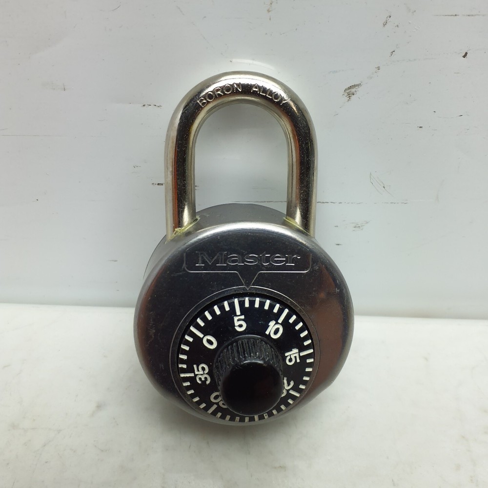 Master Lock 2010 Combination Padlock Center Dial Key-Controlled *NO COMBO NO KEY