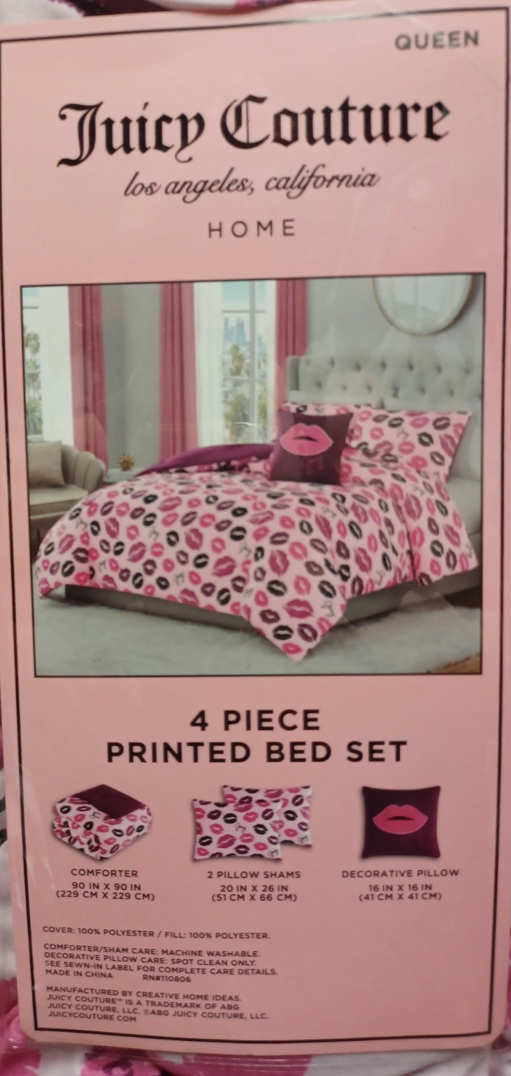 Juicy Couture Kisses,Lips,Logos 4 pc QUEEN Comforter set Pink/Black/Purple
