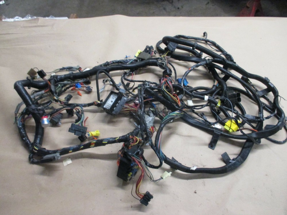 97 Camaro Coupe 3.8 V6 Auto Dash Wiring Harness