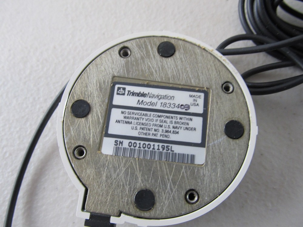 Trimble Navigation Antenna Model 18334-03