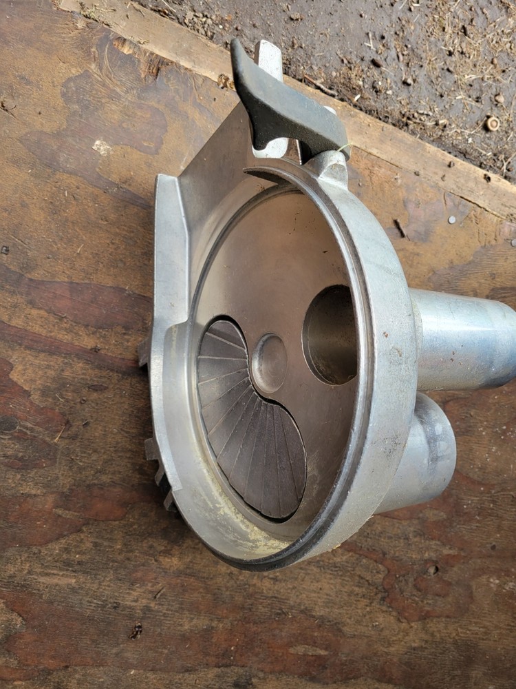 Globe Food Processor Model GFP 700 Hingeid Assembly