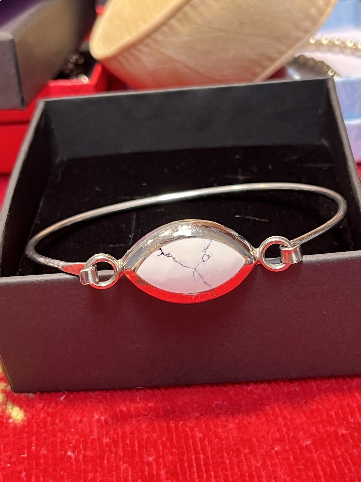 Taxco Mexico Alpaca Silver Howlite Stone Bangle Bracelet