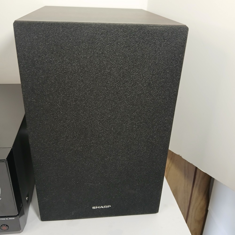 Sharp XL-B530 Bluetooth Micro Component System CD Player Speakers W/ Remote