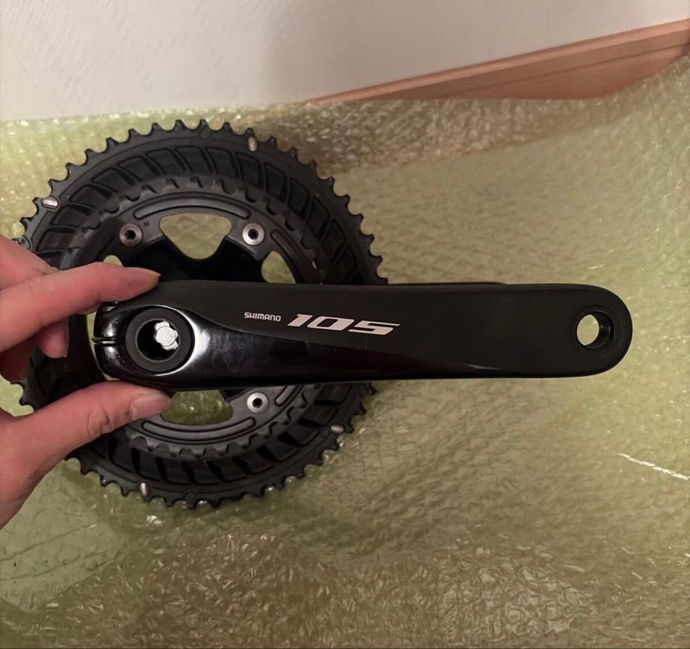 105 R7000 groupset
