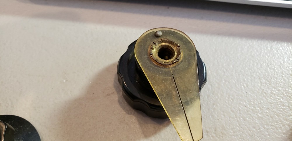 Dakaware Instrumen Knob Plastic Pointer Attached. Brass shaft socket. 1-5/8"
