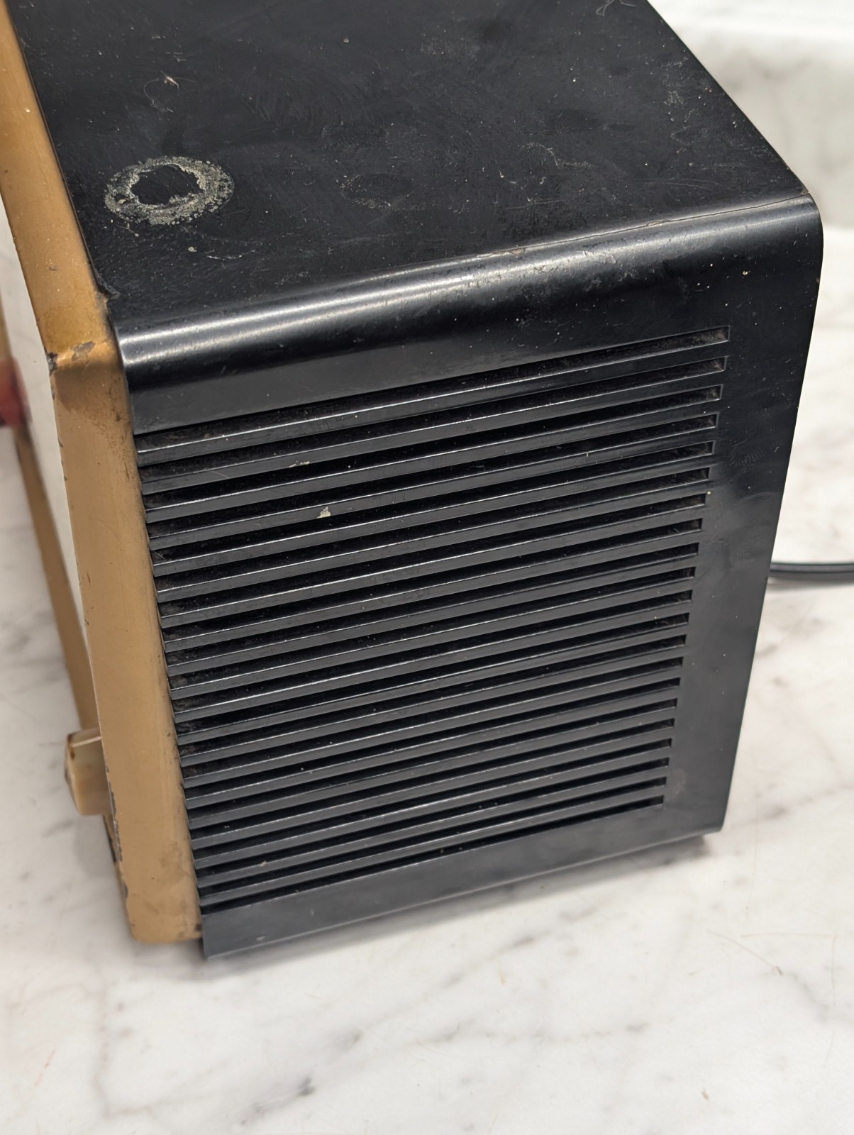 Sylvania Model 541B AM Tube Clock Radio Black Mid Century Modern Design