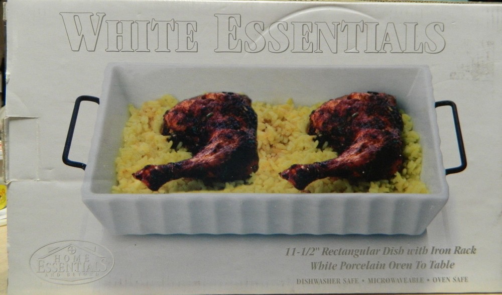 NIB WHITE ESSENTIALS WHITE PORCELAIN OVEN TO TABLE RECTANGULAR DISH / IRON RACK