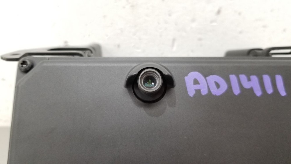 22 DODGE RAM 1500 FRONT FACING CAMERA WINDSHIELD MOUNTED 04672891AB