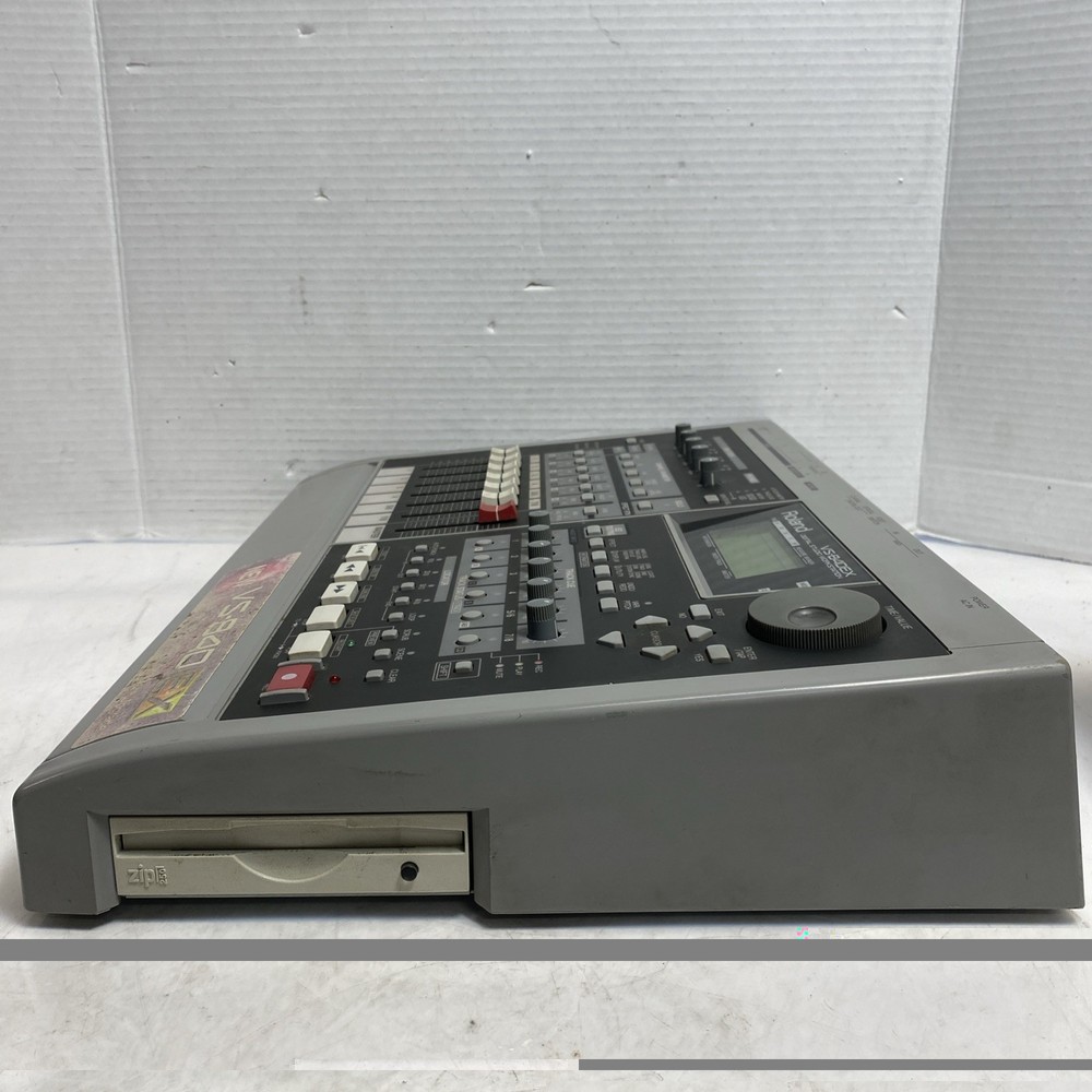 Roland VS-840EX Digital Studio Workstation / Multitrack Recorder *read*