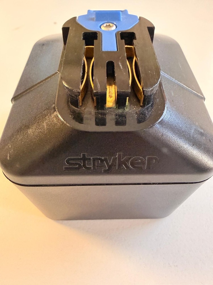 Stryker 6215 Battery - Stryker