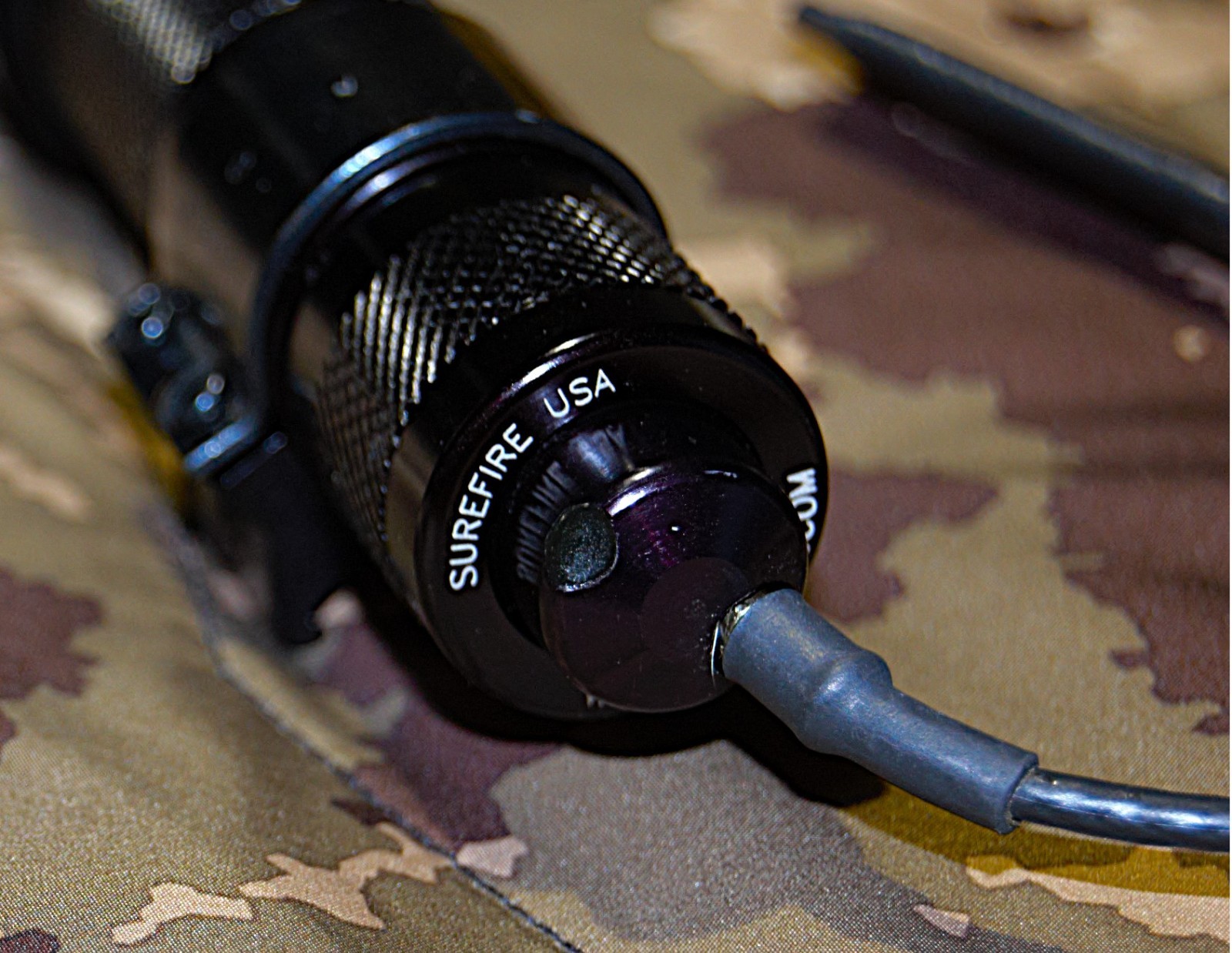 Surefire Model 660 Tactical Weapon Light w/ M10 Mount