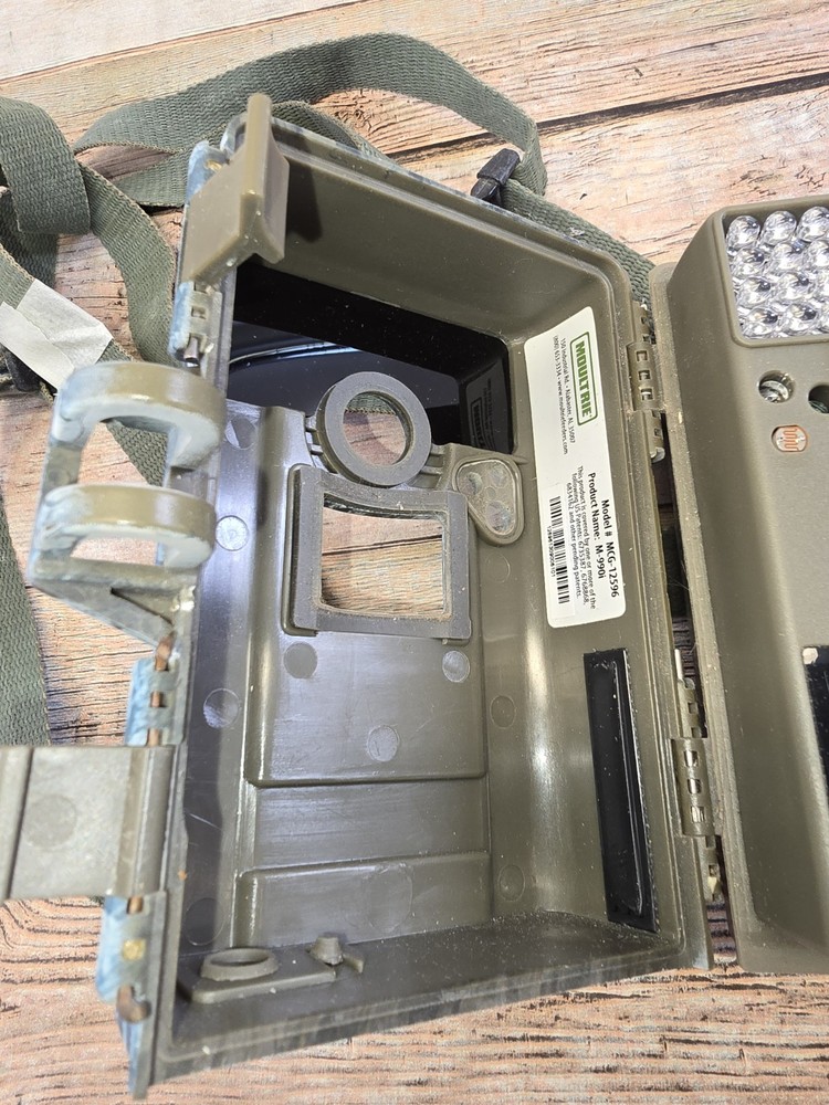 Moultrie Trail Camera For Hunting MCG-12596