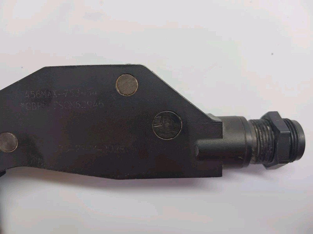 CherryMAX Aerospace 456MAX 753-54 Offset Pulling Head Right Angle A