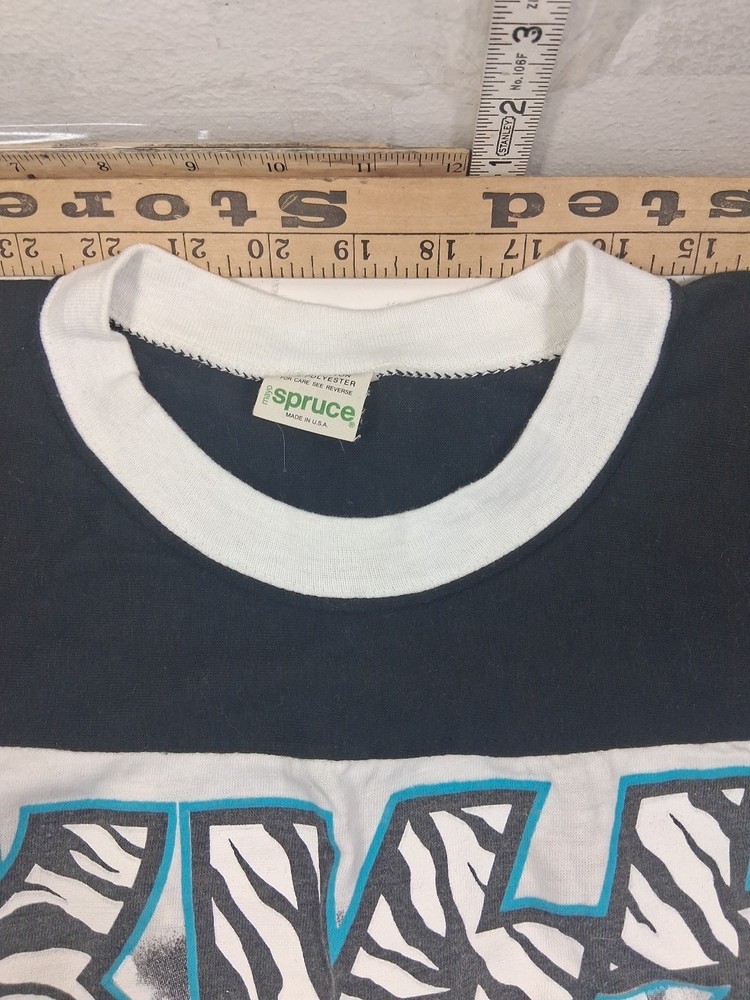 Vintage Kiss 1984 Animalize Tour Concert T Shirt Large TD29D