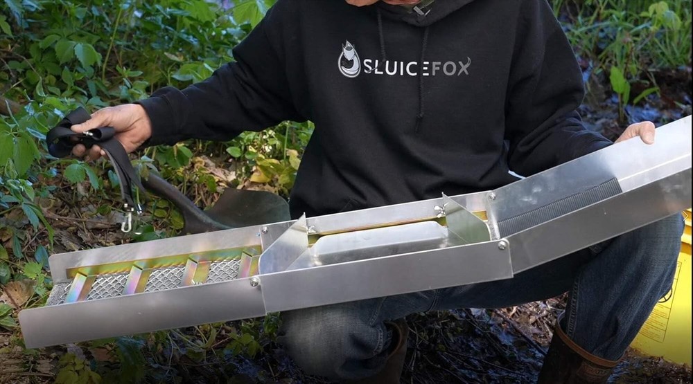 Durable 23-Piece Gold Mining Kit Featuring Folding Sluice Box and Tools