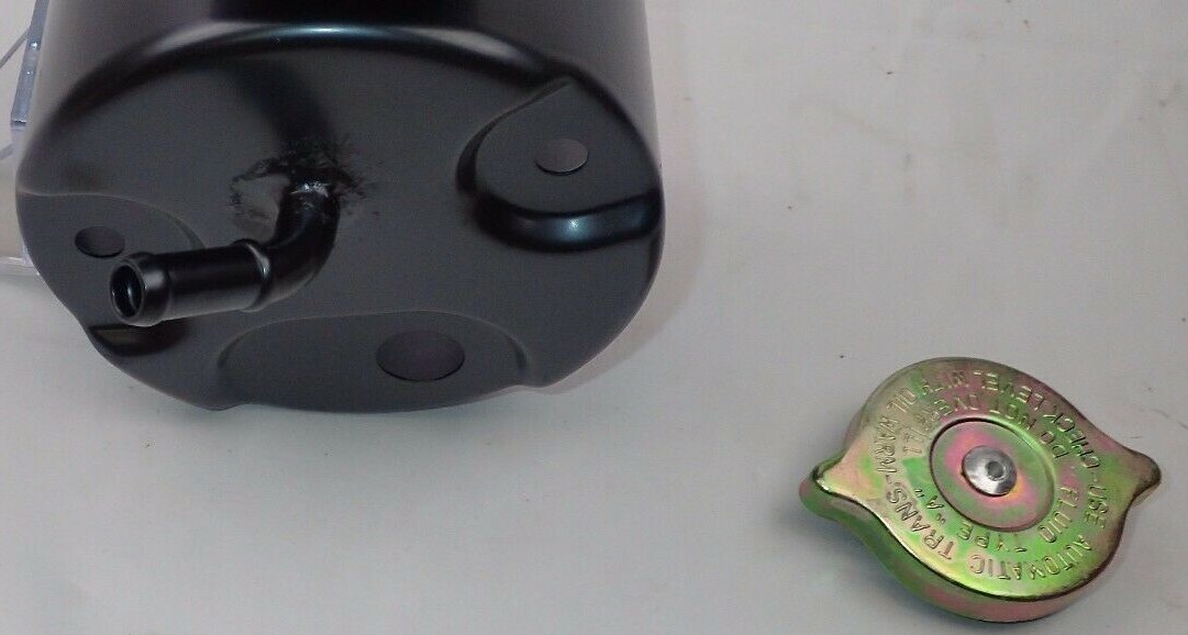 Sagniaw 143 Series power steering Reservoir c60 GMC international trucks 7840124