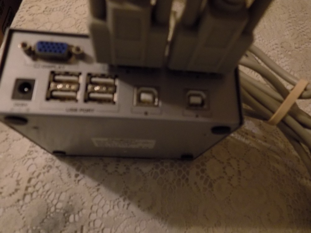 Lin X Cel 4 Port USB Switch Interface US-126A With Cables, Works