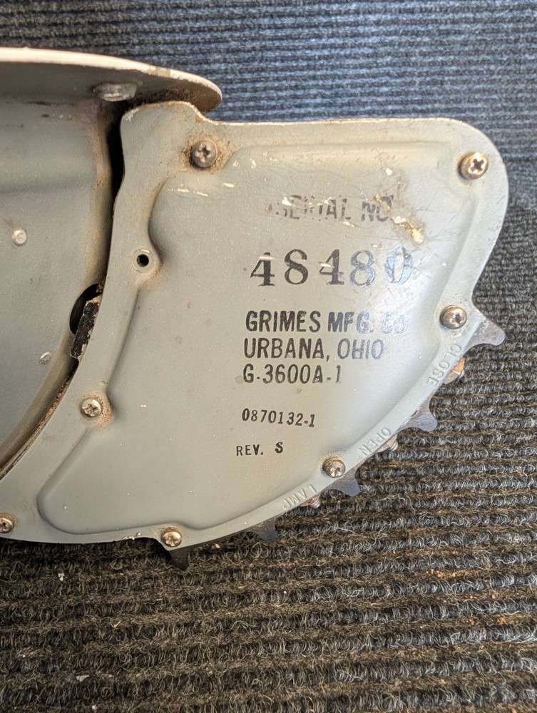 Grimes Retractable Landing Light