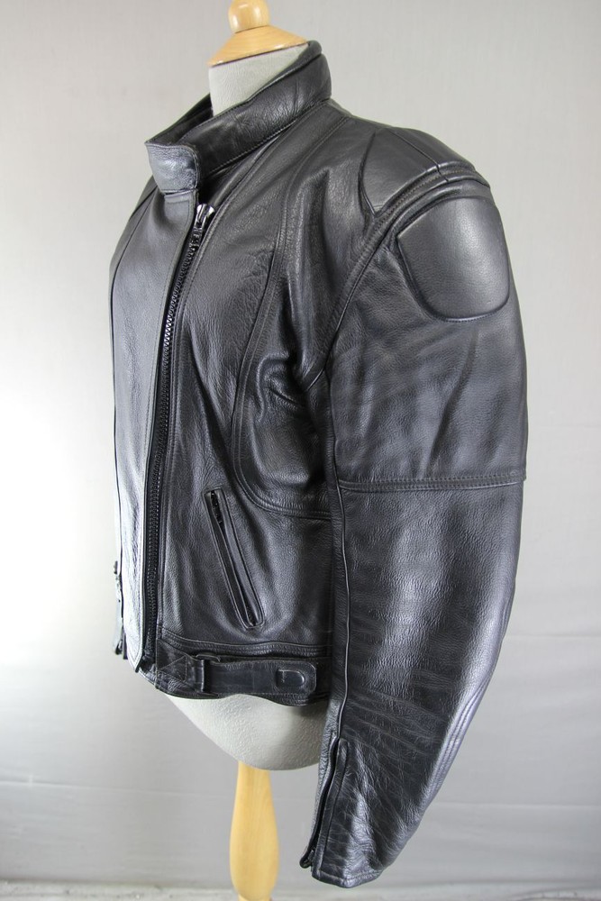 CLASSIC ALPINE WEAR BLACK LEATHER BIKER JACKET WITH BACK PROTECTOR: SIZE 16
