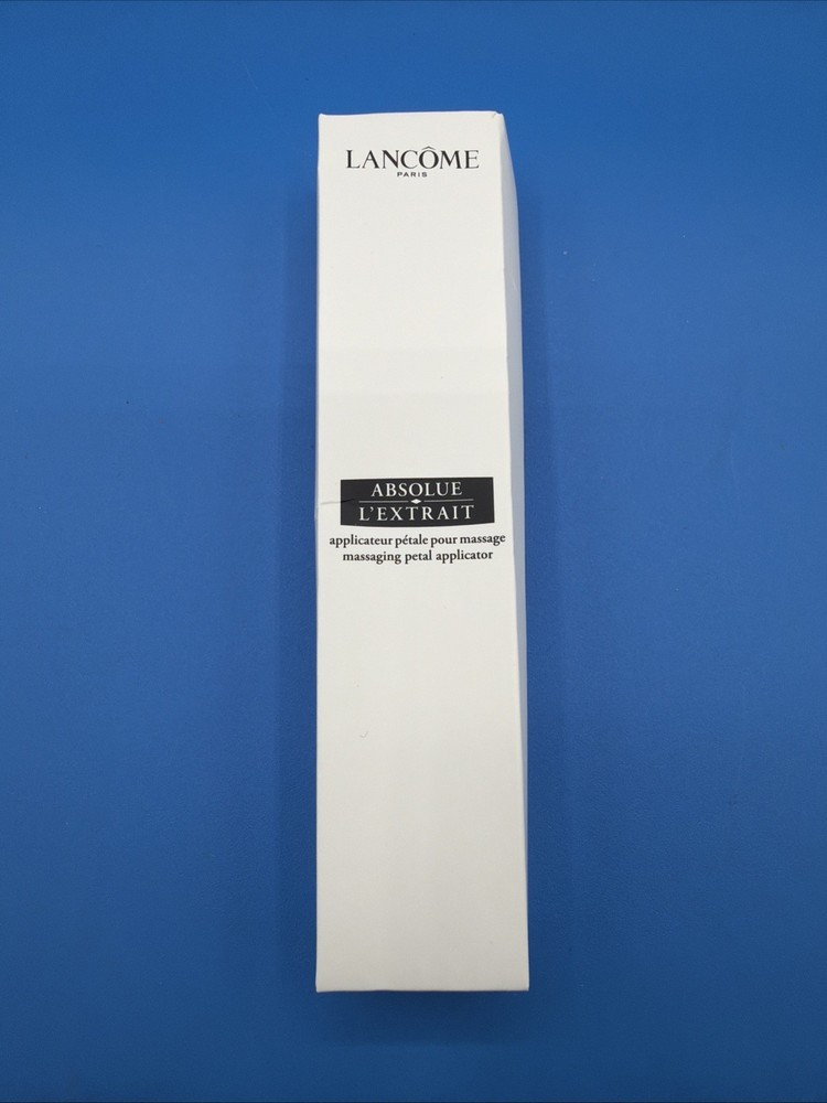 Lancôme Absolue Pro Massaging Petal Applicator