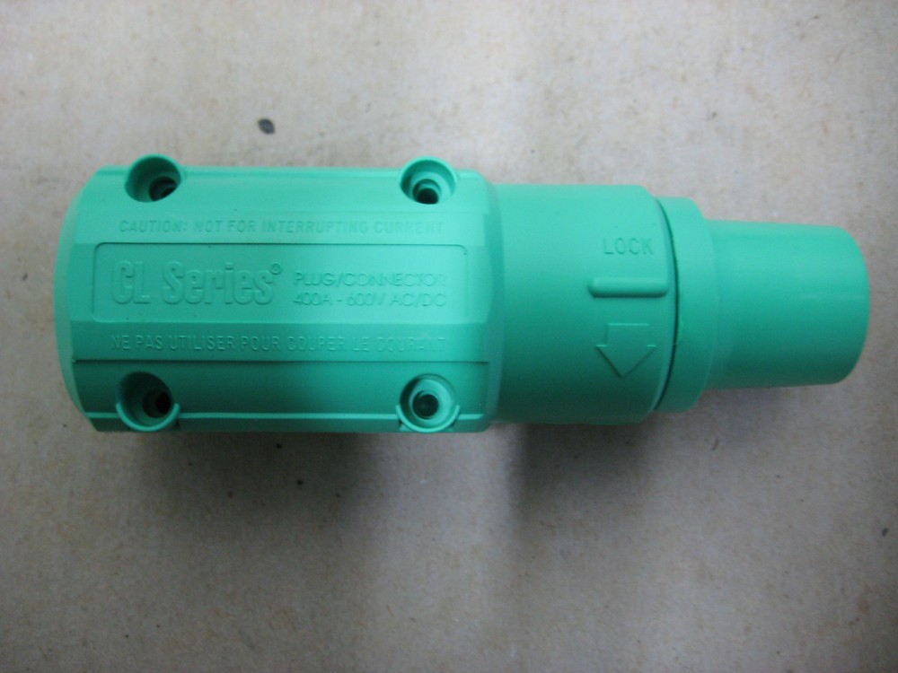 Advanced Devices CL Series CL2F Inline female locking plug connector Green