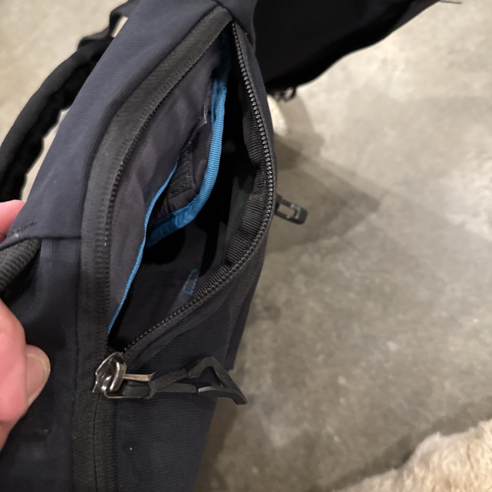 Thule Paramount 24L Daypack TRDP-115, Black