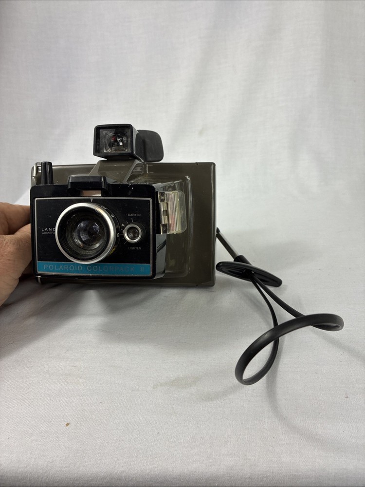 Polaroid Colorpack II Camera