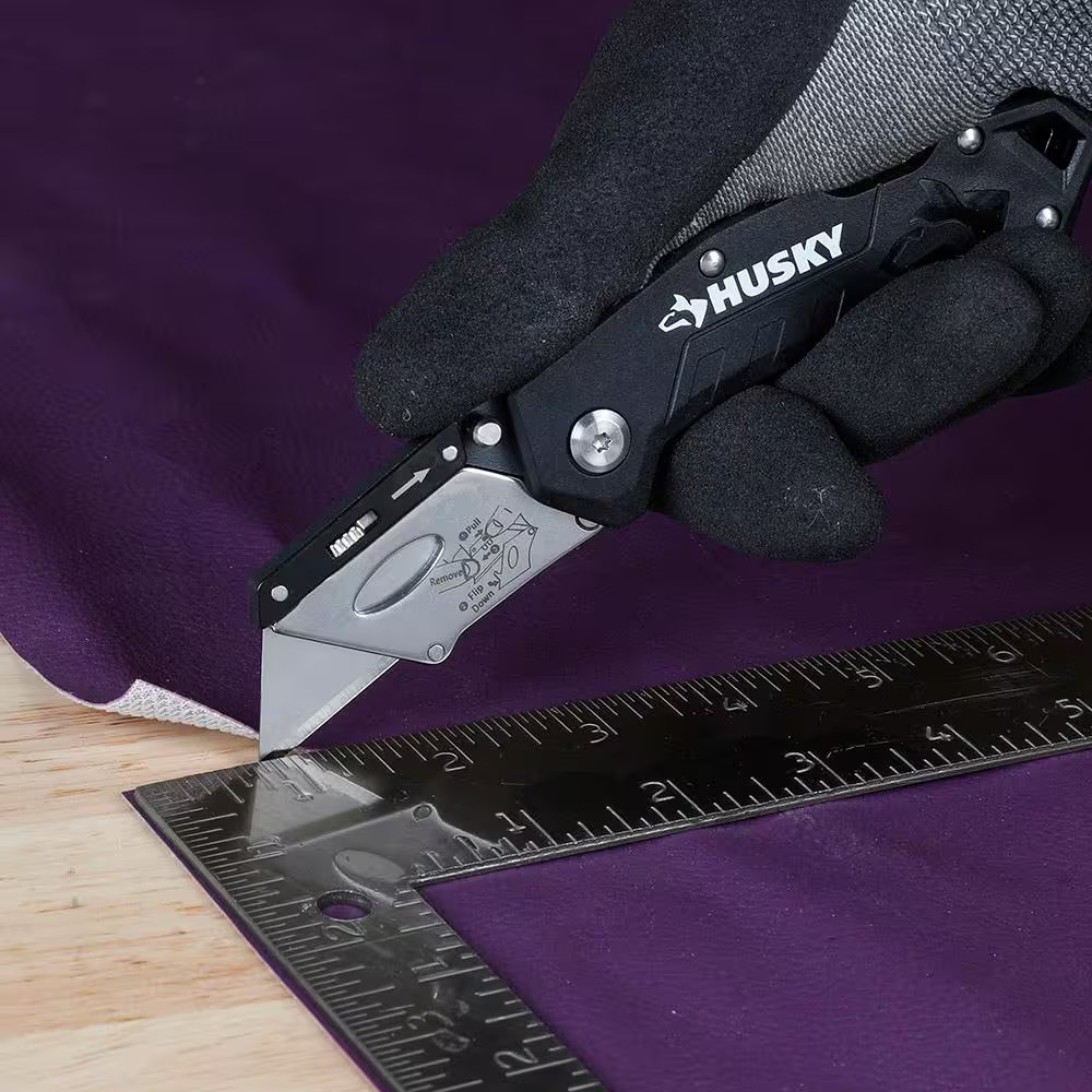 Folding Lock-Back Utility Knife