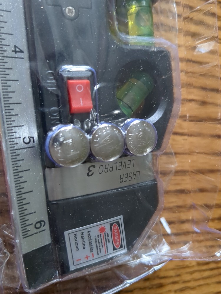 Qooltek Laser LEVELPRO3 Multipurpurpose Level Laser Light New In Box