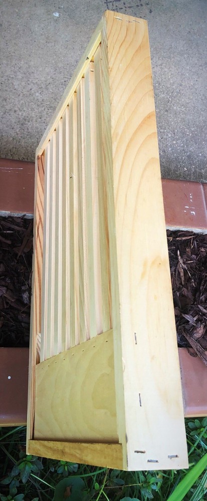 Pine 8 frame slatted rack for Langstroth bee hive
