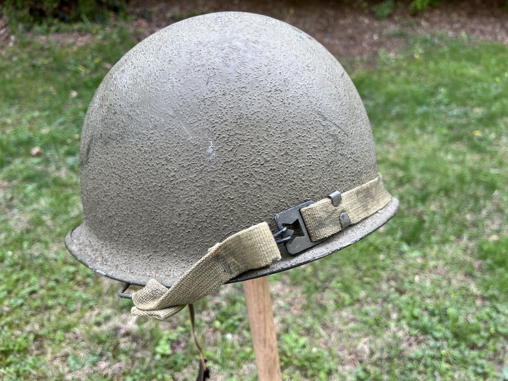 WW2 M1 Helmet Front Seam