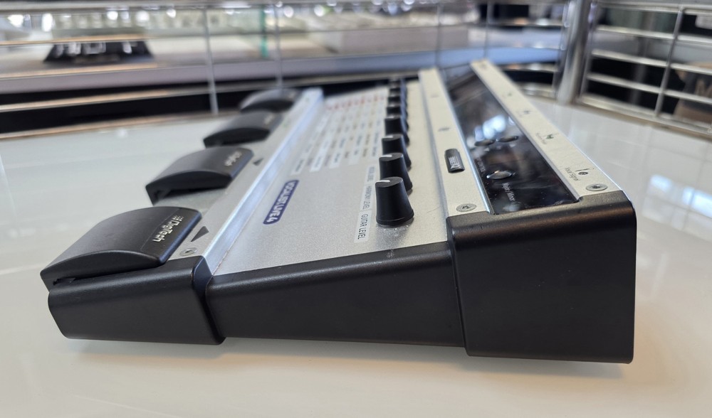 Digitech Vocalist Live 4 Vocal Effects Processor W/ Power supply