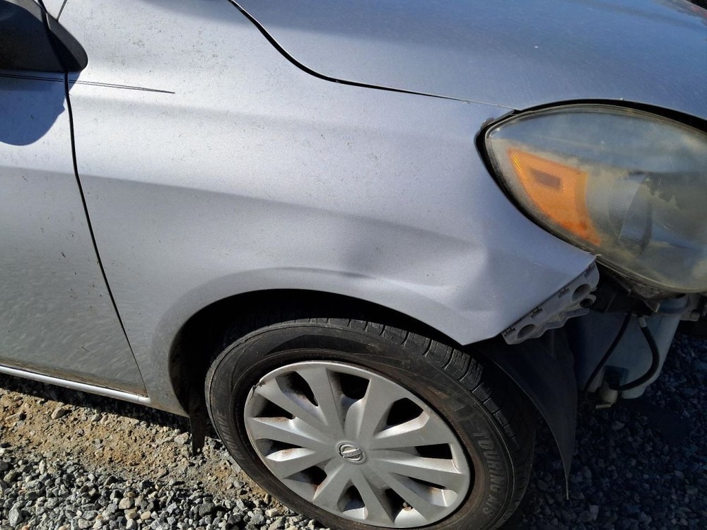 VERSA 2014 Glove Box 4841012