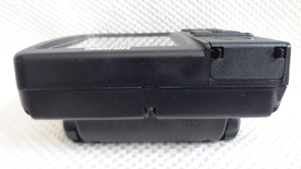 GARMIN GPSMAP 182C MARINE CHART PLOTTER FISHFINDER GPS UNIT w/ MOUNTING KNOBS