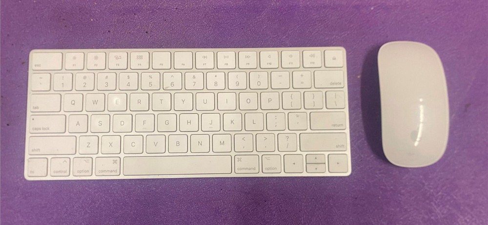 Apple A1644 Wireless Magic Keyboard 2 MLA22LL/A & A1657 Magic Mouse 2 MLA02LL/A
