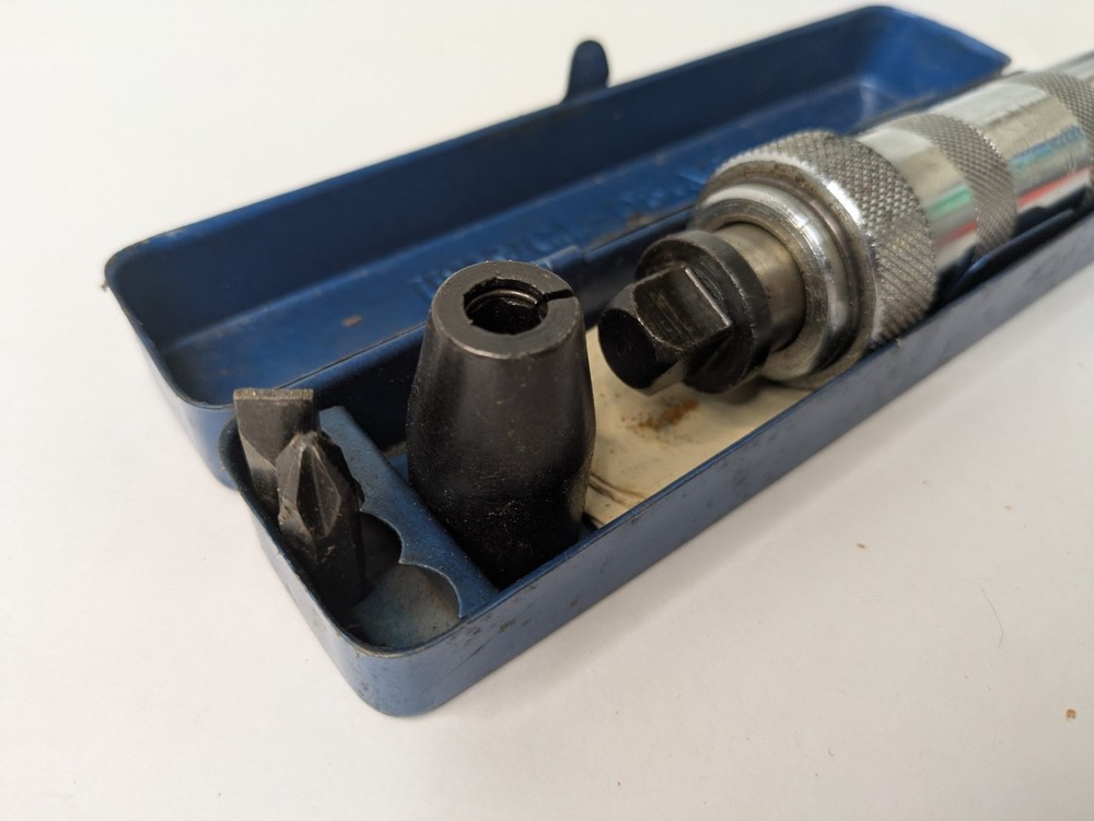 Vintage Vessel Impact Driver 2500 With 2 Bits, Adapter Paperwork & Original Case