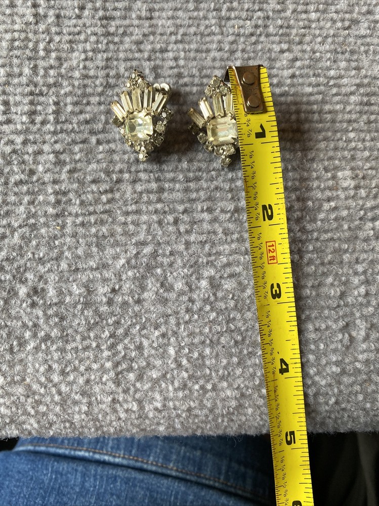 Vintage Rhinestone Screw Back Earrings Set L