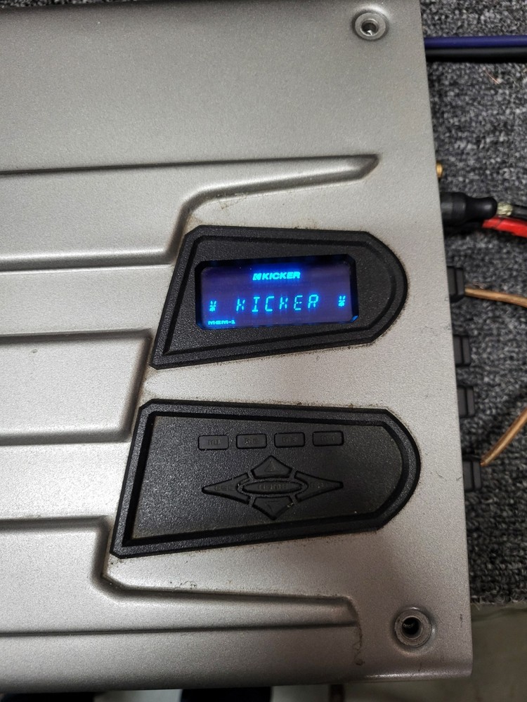 Kicker SX 900.2 Class AB 2 Channel Amplifier Digital Signal Processing DSP & EQ