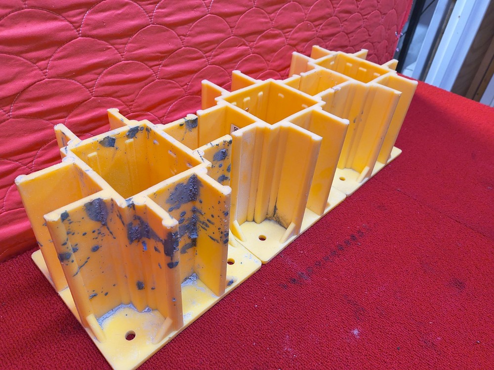 9 Used Safety Boot Guardrail System Good Condition