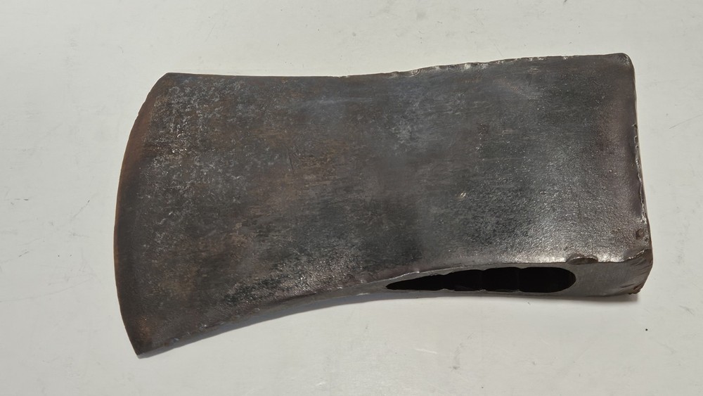Vintage Unknown Maker Single Bit Axe Head 3.5 Pounds