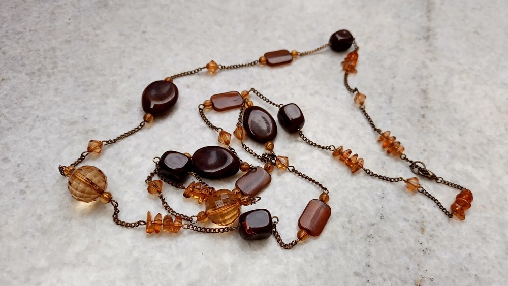 Vintage plastic necklace