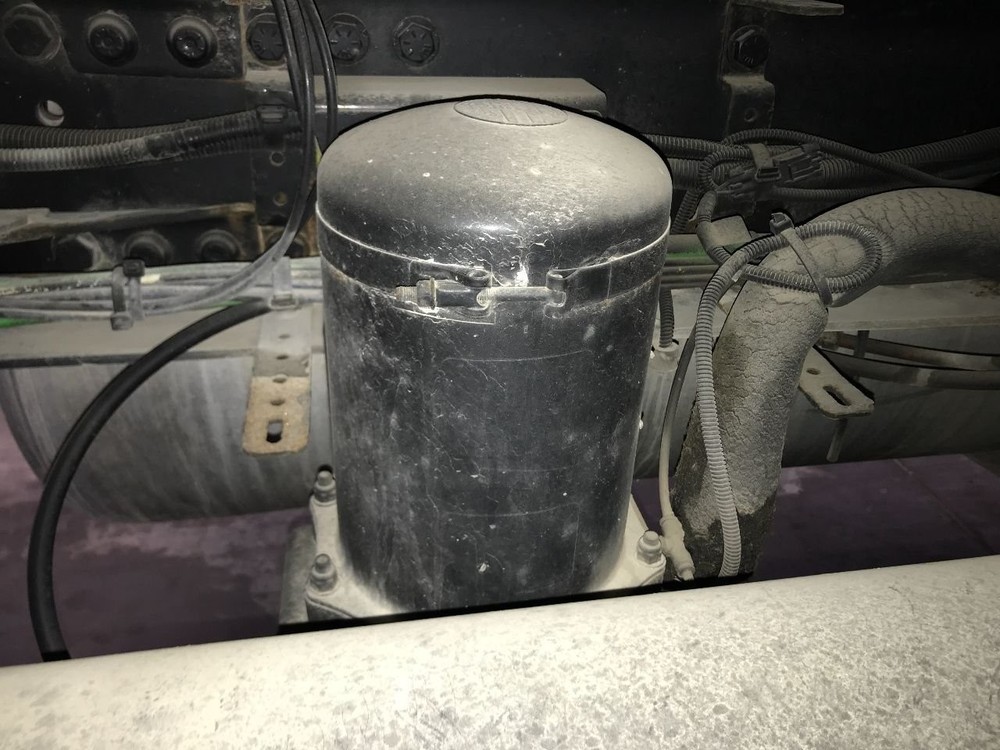Bendix AD9 Air Dryer - Used