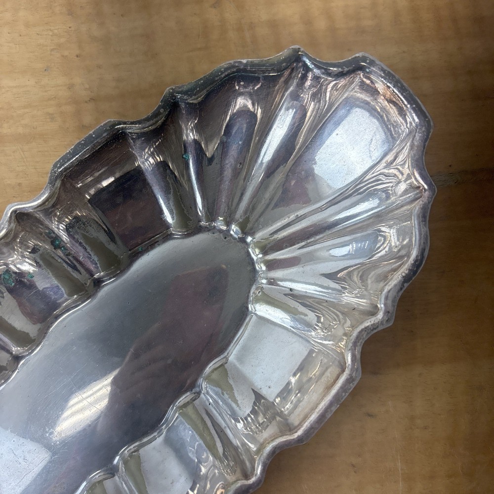 Lawrence B. Smith EPNS Silverplate Serving Dish / Tray 2408