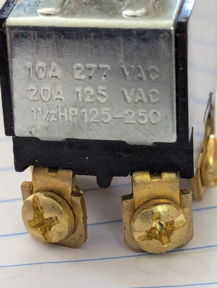 Toggle Switch E60272 / LR39145, 80,000 Series