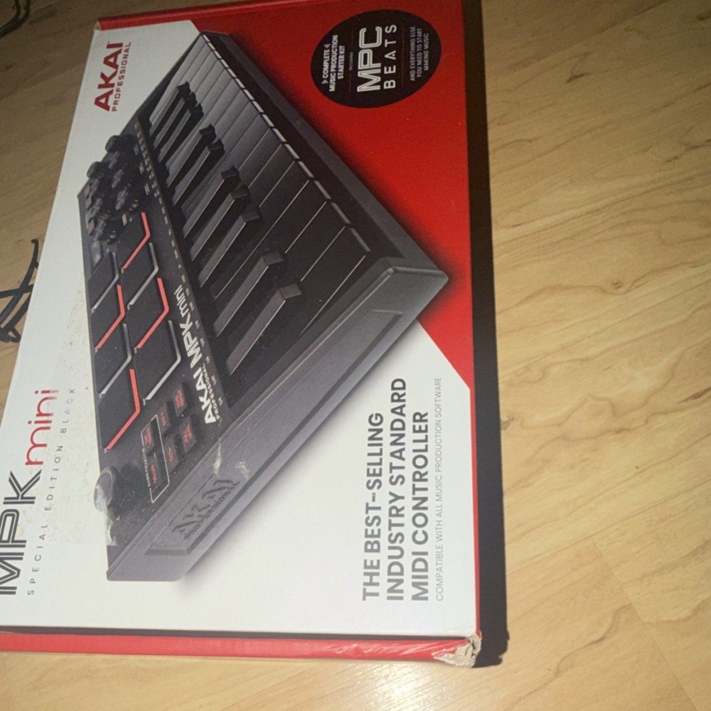 Akai MPK mini Special Edition Black 25-Key MIDI Controller w/ Case USB