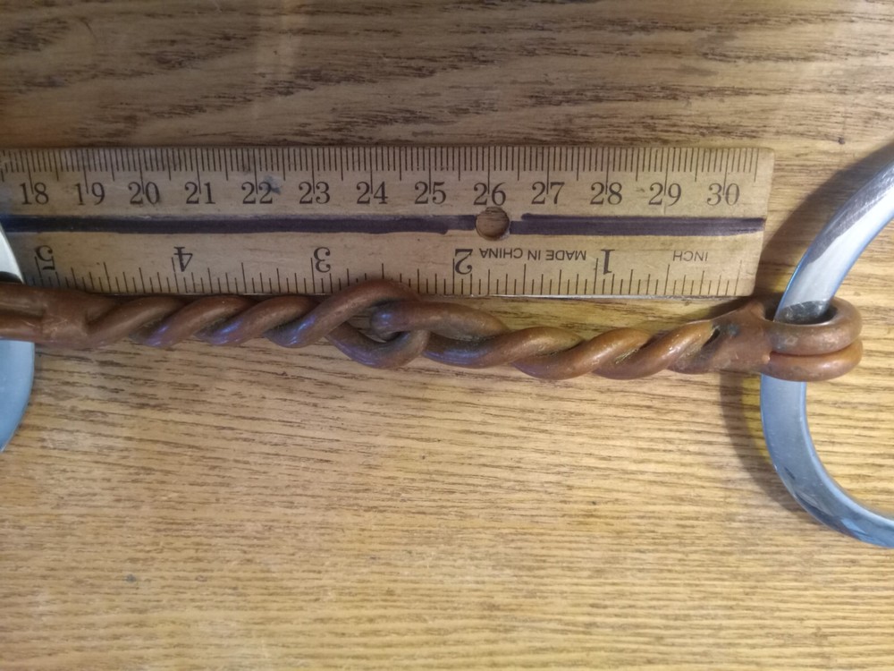 loose ring snaffle bit copper twisted wire 4 3/4 in